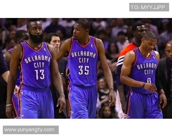 尼克斯与雷霆激战正酣NBA十月二十精彩对决回顾与分析